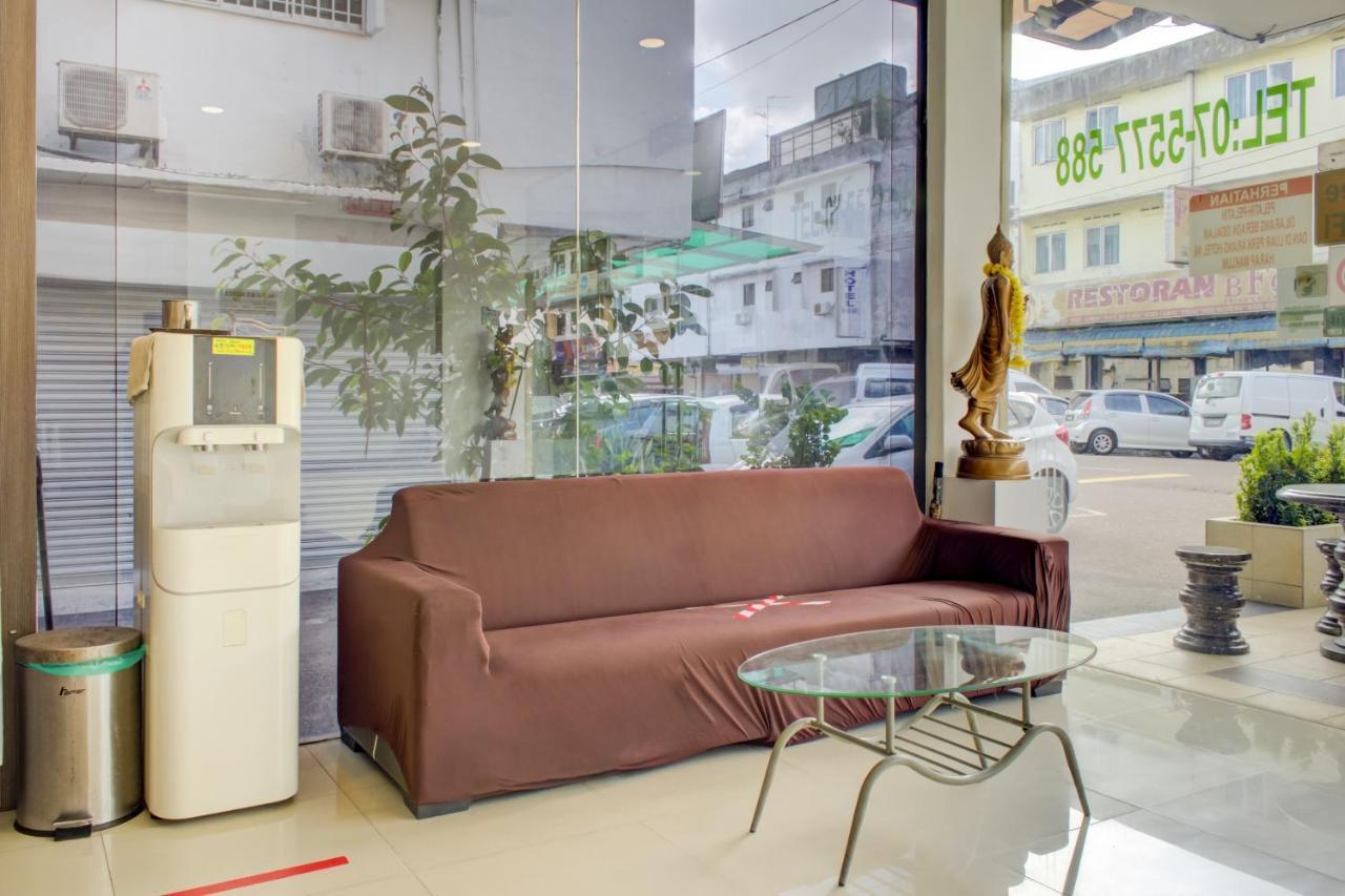 Oyo 90028 Ragula Hotel Johor Bahru Ngoại thất bức ảnh
